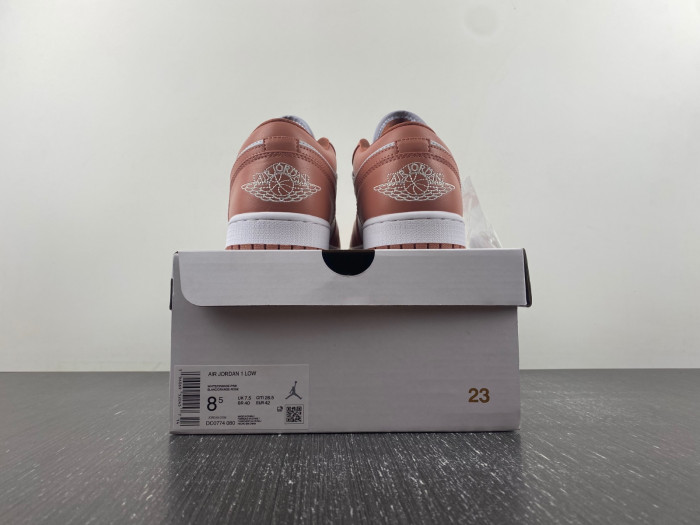 Jordan 1 Low Sky J Orange DC0774-080