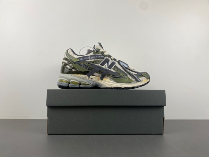 New Balance 1906A ’OLIVE JUICE‘ U1906ANC