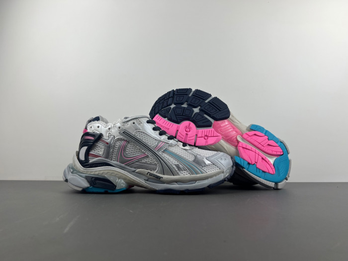 RUNNER SNEAKER RS111