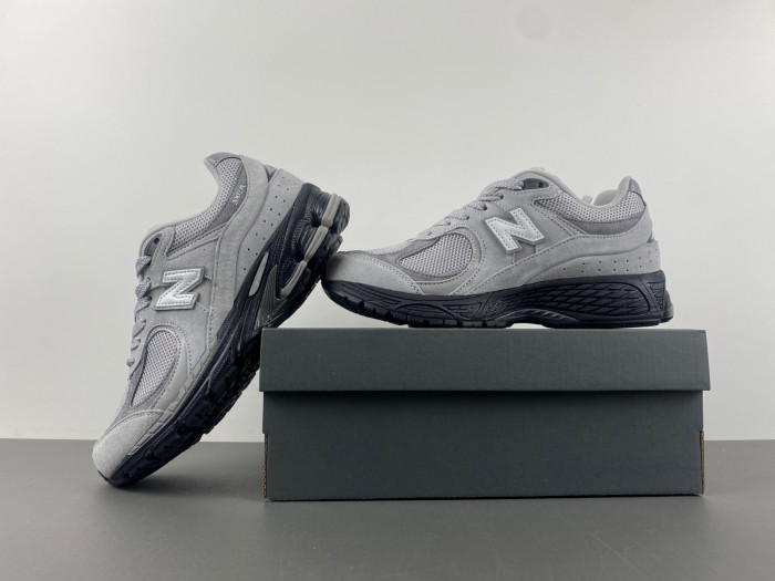 New Balance 2002R Big Kid 