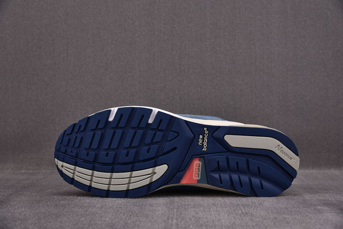 NEW BALANCE SNEAKER NB025