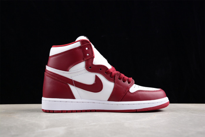 Air Jordan 1 High OG “Team Red” DZ5485-160