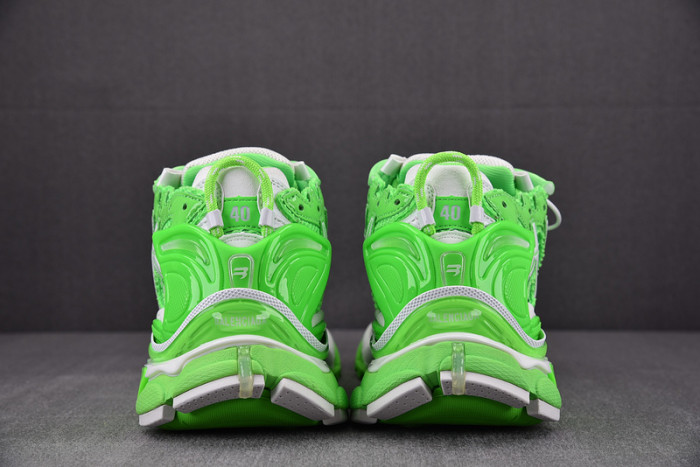 RUNNER SNEAKER RS010