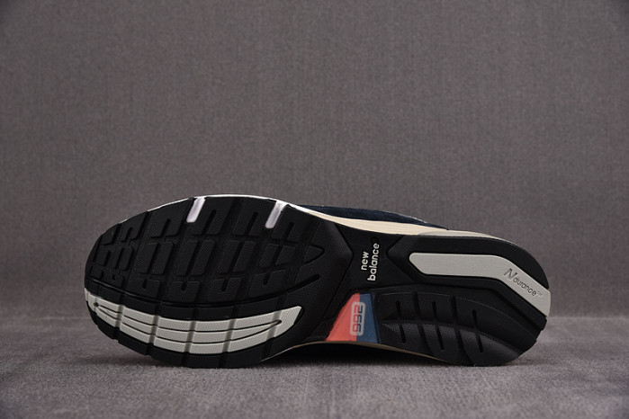 NEW BALANCE SNEAKER NB080