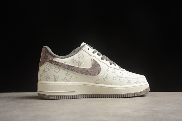 l**is V*t*n x nike air force la14