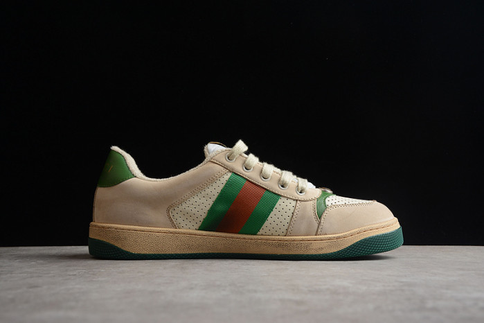 G*u*i* trainer sneaker 86