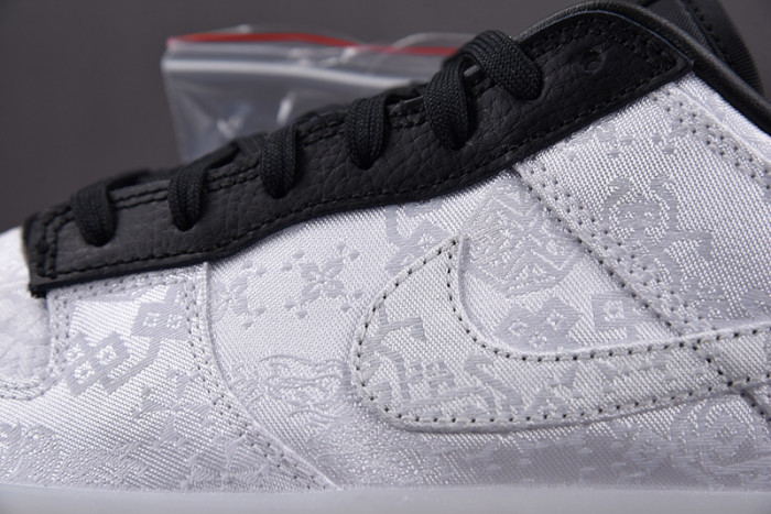 CLOT X Fragment X Nike Dunk Low FN0315-110
