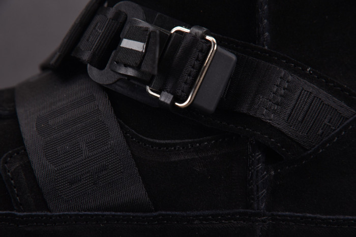 UGG Classic Mini Quickclick Boot