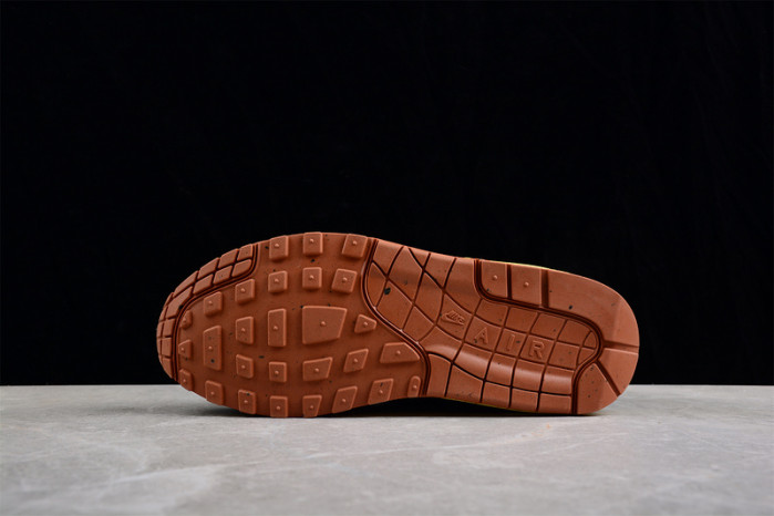 NIKE AIR MAX 1 PREMIUM 