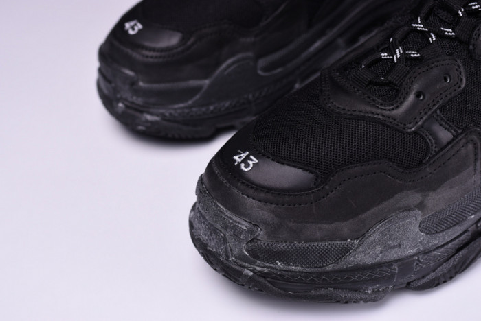 TRIPLES TRAINER SNEAKERS 2000002