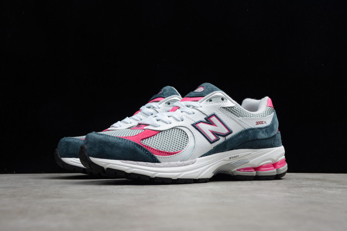 NEW BALANCE SNEAKER 006