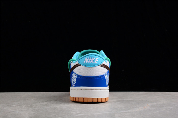 Dunk Low SE "Free .99"