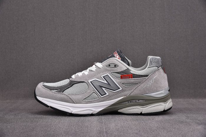 NEW BALANCE SNEAKER NB033