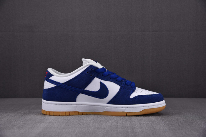 Dunk Low “Los Angeles Dodgers” DO9395-400