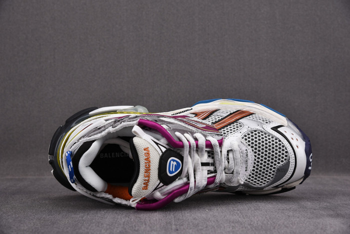 RUNNER SNEAKER RS031