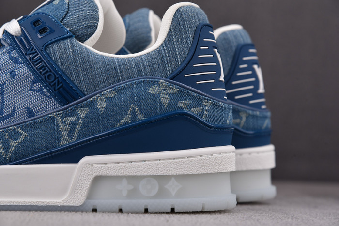 LV SNEAKER LV-000106