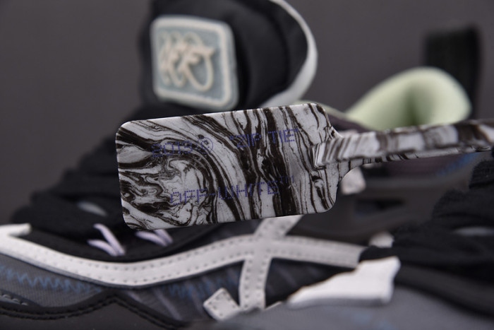 OFW C/O ODSY-1000 Sneakers OW10008