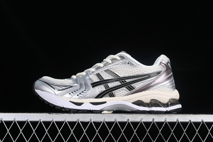 As*ic*s gel kayano 14 ''silver cream'' 1201a019-108
