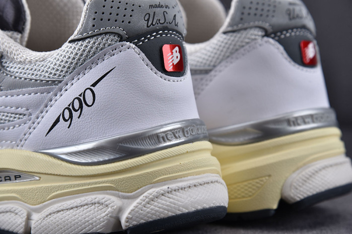 NEW BALANCE SNEAKER NB020