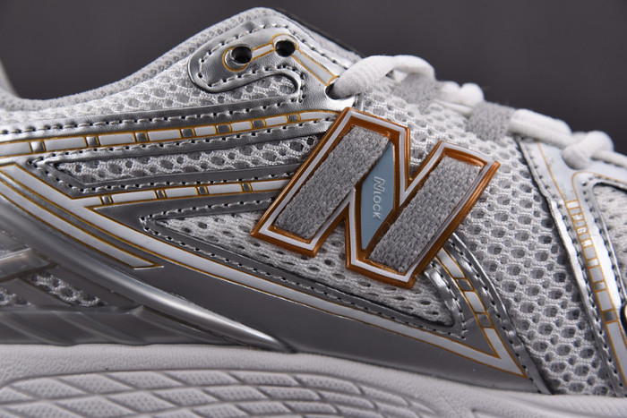 NEW BALANCE SNEAKER NB052