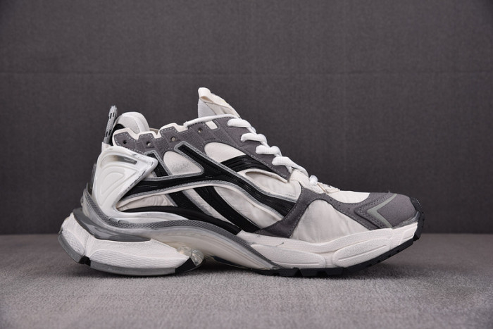 RUNNER SNEAKER RS035