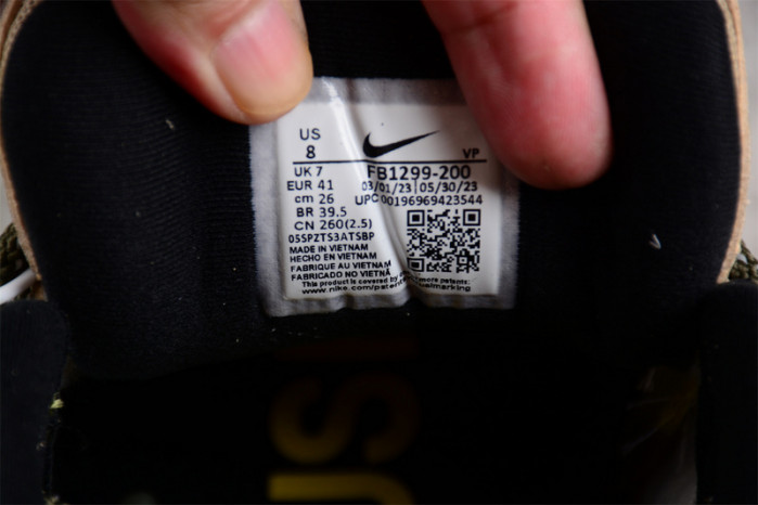 Nike Air More Uptempo Low AMBUSH Vivid Sulfur Limestone FB1299-200