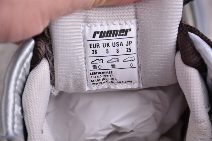 RUNNER SNEAKER RS079