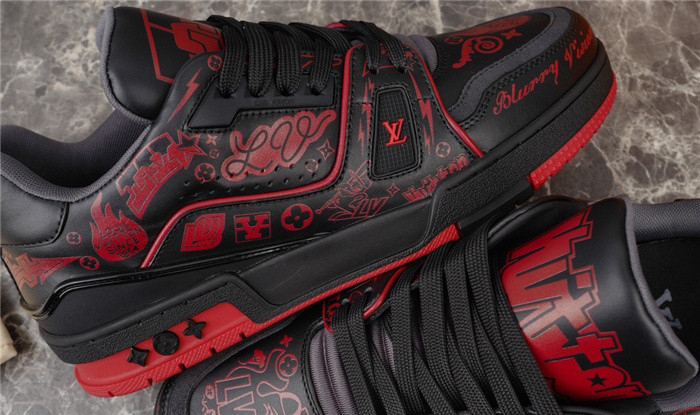 LV SNEAKER LV-000151