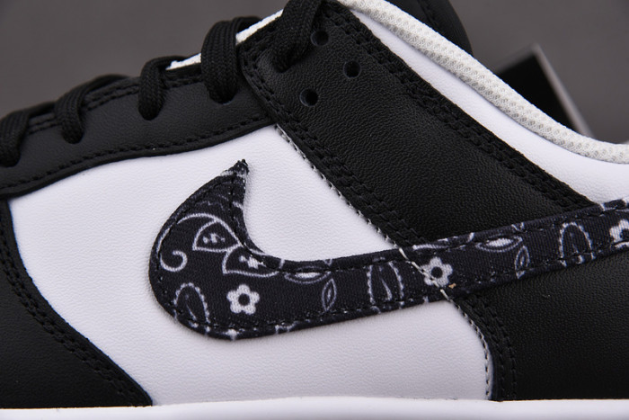 Nike Dunk Low WMNS “Black Paisley” DH4401-100