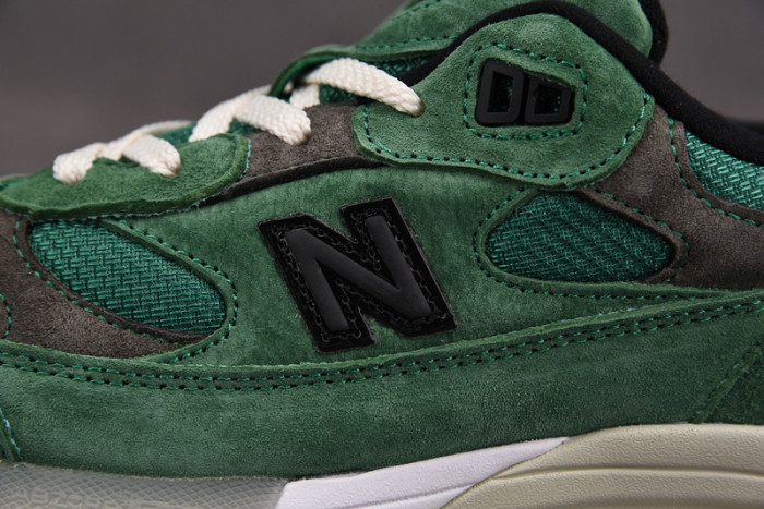 NEW BALANCE SNEAKER NB079