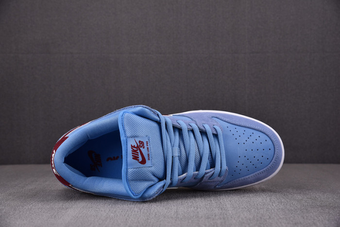 Nike SB Dunk Low Philadelphia Phillies DQ4040-400