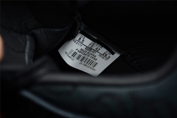 AIR JORDAN 4 RETRO KAWS "KAWS" 930155-001