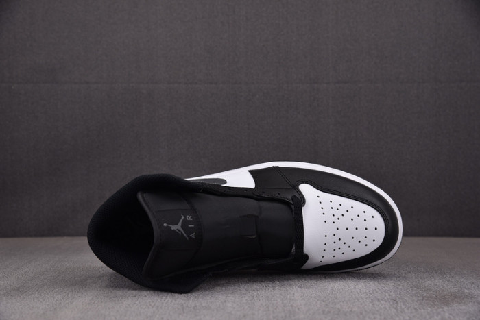 Air Jordan 1 Mid "Iron Grey" DQ8426-001