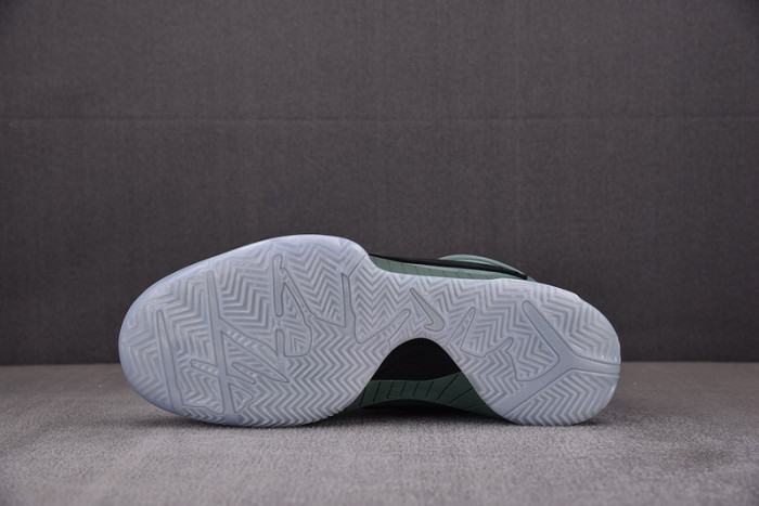 NIKE KOBE 4 PROTRO “GIRL DAD” FQ3545-300