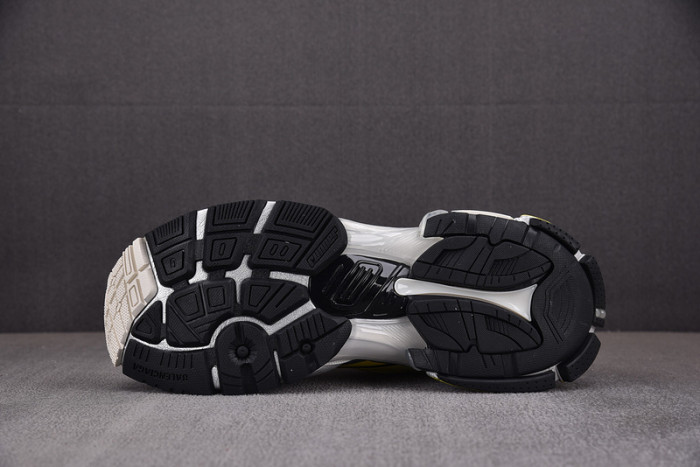 RUNNER SNEAKER RS062