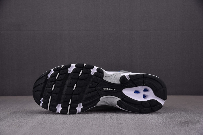 NEW BALANCE SNEAKER NB097