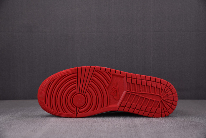 AIR JORDAN 1 LOW “ALTERNATE BRED TOE” 553558-066