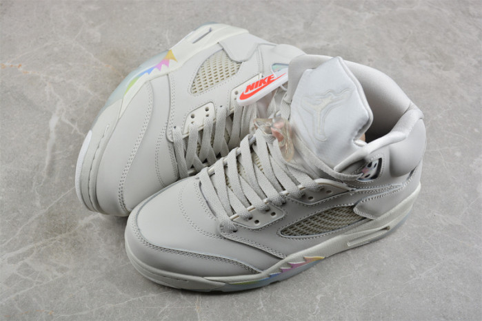 Wmns Air Jordan 5 Retro 