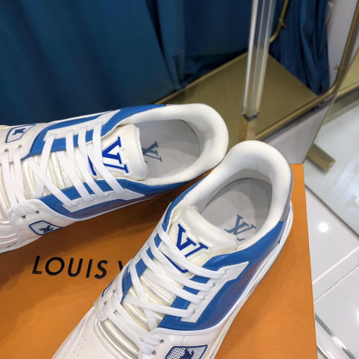 LV SNEAKER LV-000327