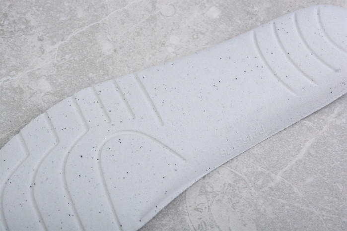 TRIPLES TRAINER SNEAKERS 2000042