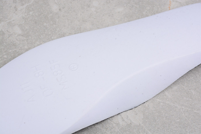 AIR JORDAN 11 RETRO LOW BG 