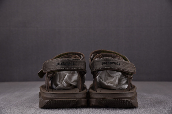 Balenciag* Sandal31