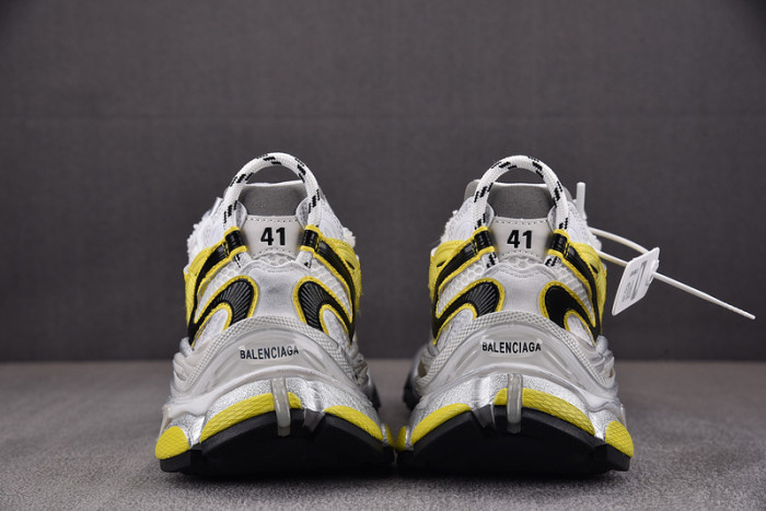 RUNNER SNEAKER RS062