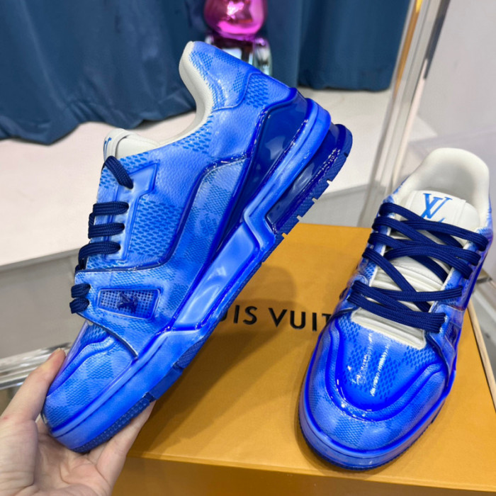 LV SNEAKER LV-000387