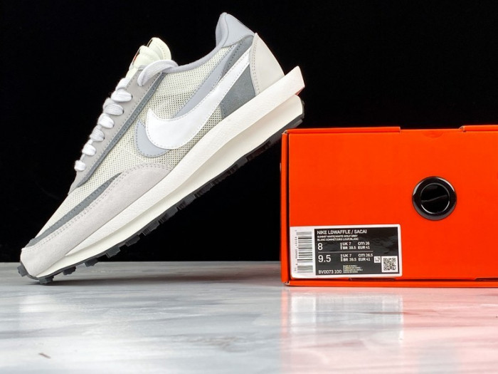 Sacai Nike LDV Waffle Grey BV0073-100