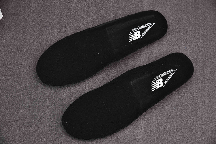 NEW BALANCE SNEAKER NB032