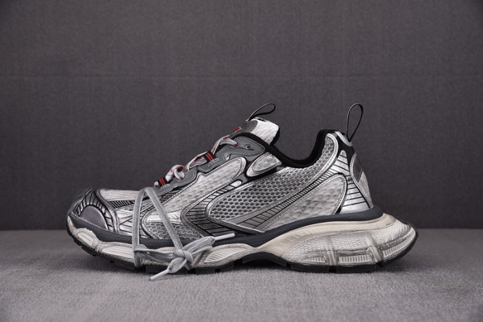 TRIPLES TRAINER SNEAKERS 2000091