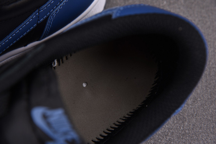 Jordan 1 Retro Low OG Mystic Navy (Women