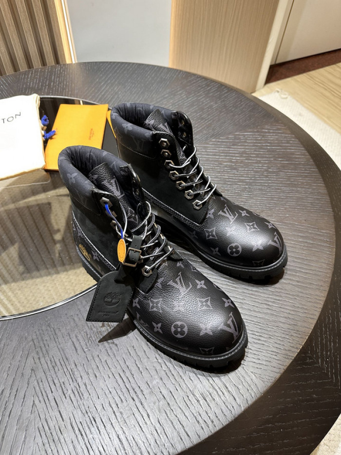 LV BOOTS L000020