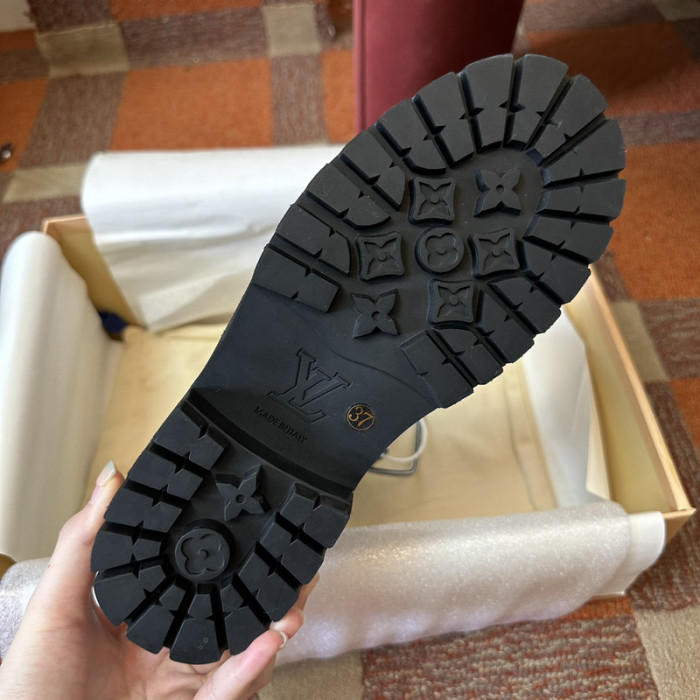 LV BOOTS L000024